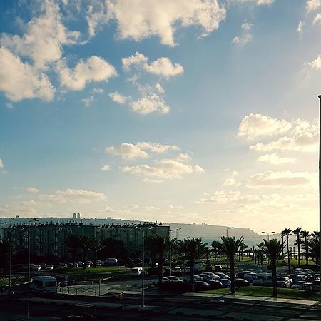 Sea View Apartment Haifa Luaran gambar